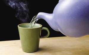 Uống nước ấm đi, bạn sẽ nhận ra những điều kỳ diệu này!