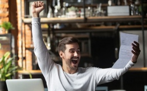 Tử vi thứ Hai (27/4/2020): Thiên Bình sẽ nhận được tin tốt trong công việc