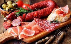 Cảnh báo 8 loại thực phẩm gây ung thư