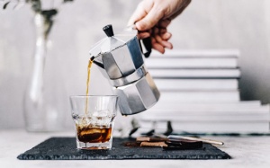 Điều gì có thể xảy ra khi bạn đột ngột ngừng uống cà phê?