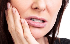 Hồi hộp, đánh trống ngực có phải do răng khôn gây nhiễm trùng?