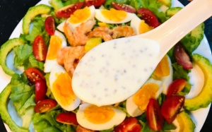 Tối nay ăn gì: Salad tôm bơ vừa mát vừa đẹp da