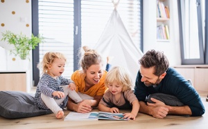 Tử vi Chủ nhật (14/6/2020): Bọ Cạp nên dành thời gian chăm sóc gia đình