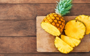 Bạn có biết 4 lợi ích sức khỏe này của dứa?