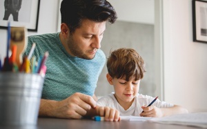 Tử vi Chủ nhật (21/6/2020): Song Tử không nên quá áp đặt người thân