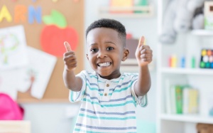 Giúp trẻ tăng cường miễn dịch tự nhiên với những cách này