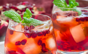 Tự làm đồ uống giải nhiệt ngày hè tốt cho sức khỏe