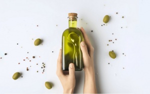 Nên dùng loại dầu ăn nào để chế biến thực phẩm ở nhiệt độ vừa?