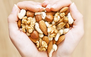 Những loại hạt thích hợp với chế độ ăn low-carb, Keto