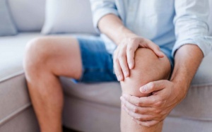 Cải thiện tình trạng tràn dịch khớp gối như thế nào?