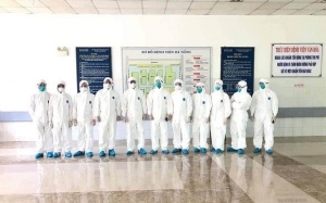 Đội ngũ bác sỹ hàng đầu Bạch Mai vào Đà Nẵng hỗ trợ phòng, chống dịch Covid-19