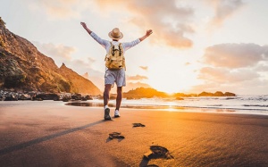 Tử vi Chủ nhật (9/8/2020): Song Tử nên cố gắng tận hưởng từng giây phút trong cuộc sống