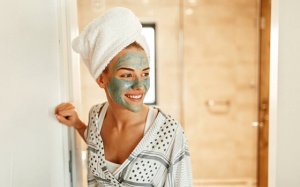 8 biện pháp tự nhiên giúp bạn loại bỏ mụn đầu đen tại nhà