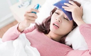 Mách bạn cách hạ sốt tại nhà đơn giản, an toàn
