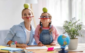 Tử vi thứ Sáu (21/8/2020): Song Tử nên thể hiện sự hài hước thường xuyên hơn