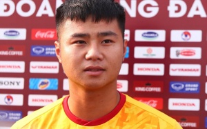Thủ môn Văn Toản tự nhận vẫn còn non và tiết lộ yêu cầu đặc biệt của HLV Park Hang-seo