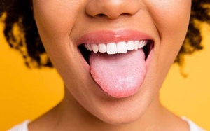  Lưỡi mọc mụn nước điều trị như thế nào?