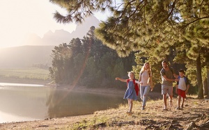 Tử vi thứ Tư (16/9): Thiên Bình nên quan tâm hơn tới gia đình