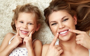 Bảo vệ răng bằng cách súc miệng với dầu dừa 