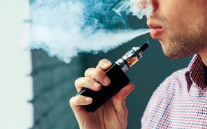 Thuốc lá điện tử: Lợi bất cập hại