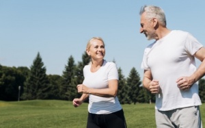 Cải thiện sức khỏe trong mùa cúm bằng cách đi bộ