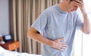 Bệnh viêm ruột (IBD) gây ra đau bụng ở vị trí nào?