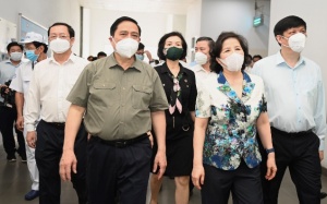 Thủ tướng Chính phủ: Vinamilk là điển hình “vừa sản xuất, vừa chiến đấu”