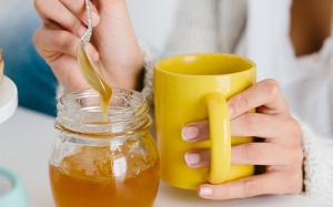 5 thức uống giúp giảm đau họng tại nhà 