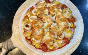 Tối nay ăn gì: Cuối tuần đãi cả nhà 2 loại pizza hải sản đặc biệt nhé!