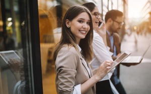 Tử vi thứ Tư (18/11/2020): Thiên Bình nên tự tin hơn khi làm việc