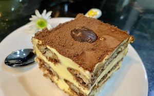 Tối nay ăn gì: Thử biến tấu với tiramisu cacao nhé!