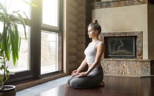 Kích thích mọc tóc bằng cách tập yoga, bạn có tin?