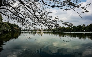 Chỉ số không khí 18/12: Sắc xanh phủ kín nhiều khu vực tại Hà Nội