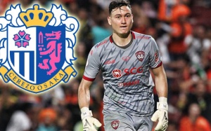 Không về TP.HCM cùng Lee Nguyễn, Đặng Văn Lâm có thể sang Nhật 