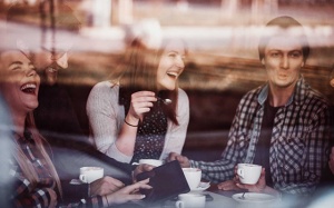 Tử vi thứ Hai (11/1/2021): Kim Ngưu nên dành thời gian cho những người bạn thân