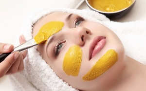 Dùng nghệ chăm sóc da: Lợi ích, cách dùng và lưu ý