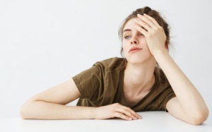 Tình trạng luôn cảm thấy mệt mỏi “tố cáo” gì về sức khỏe của bạn?