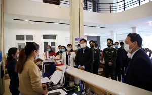 Việc giao nhận người cách ly tập trung phải có 3 bên giám sát