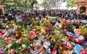 Hà Nội: Nếu dịch Covid-19 bùng phát có thể tạm dừng lễ hội dịp Tết