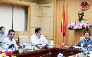 Phó Thủ tướng, Bộ Y tế tổ chức họp khẩn liên quan đến 2 ca COVID-19 mới