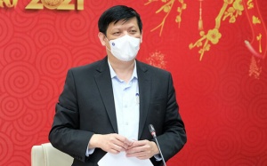 Bộ trưởng Bộ Y tế: Dịch COVID-19 không thể kết thúc trong năm 2021