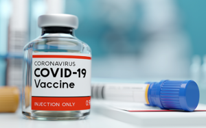 Y tế tuần qua: Việt Nam sẽ có vaccine COVID-19 trong tháng 2