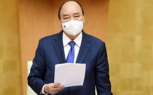 Thủ tướng: Có vaccine vẫn phải thận trọng, đảm bảo phát triển kinh tế