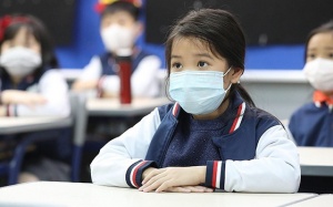 Bảo vệ hệ miễn dịch cho trẻ trong mùa Xuân