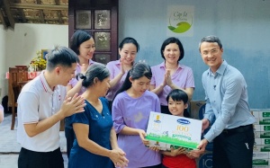 Vinamilk: 3 năm đồng hành cùng Cặp lá yêu thương