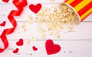 Infographic: 5 bộ phim hay cho ngày Valentine Trắng