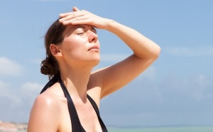 7 thực phẩm giúp giảm tác hại của tia UV đến làn da