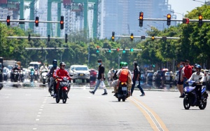 Dự báo thời tiết: TP.HCM nóng 37 độ C, chỉ số tia UV ở mức cao