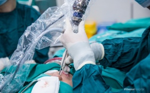 Viêm xoang mạn tính khi nào cần phải phẫu thuật?