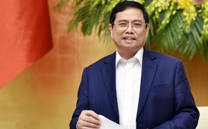 Thủ tướng: Tổ chức tiêm vaccine khẩn trương, an toàn tuyệt đối